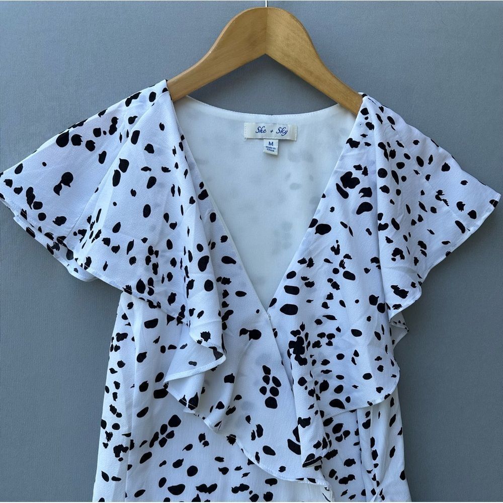 🎉5 for $45 🎉She Sky Romper Jumpsuit Women Size M White Black - Picture 3 of 7